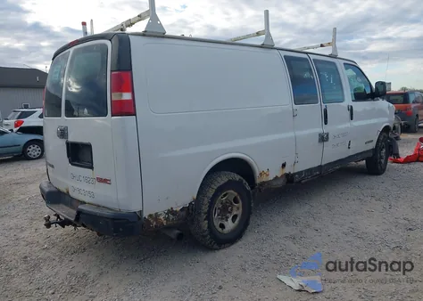 2005 GMC Savana Standard z USA, uszkodzony, nr VIN 1GTHG39U951124405